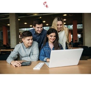 фотографія університету